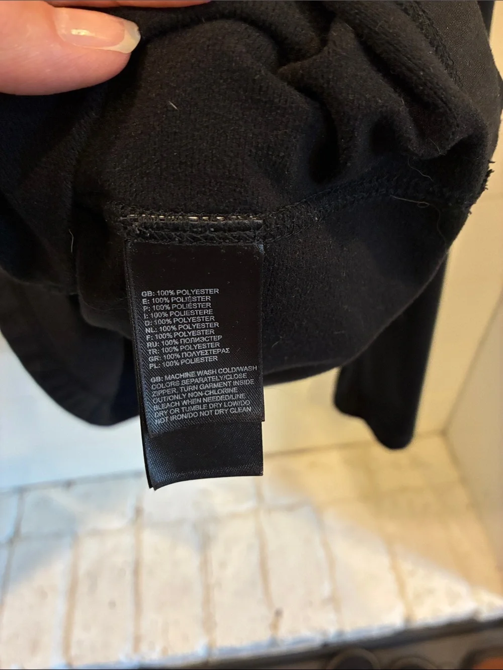 The North Face Men’s Black Quarter-Zip Performance Fleece
